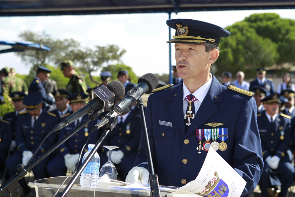 Dia de Unidade e Rendição de Comandante na Base Aérea Nº11