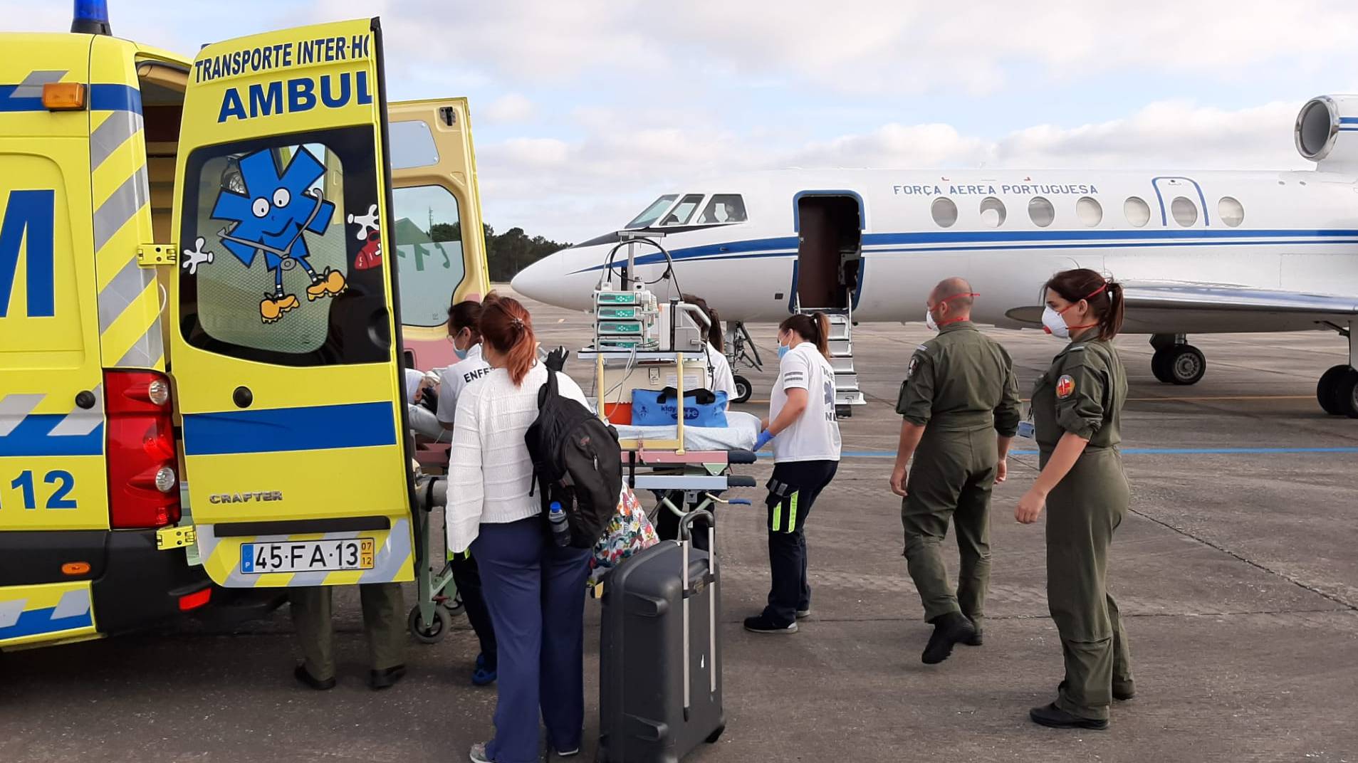 Força Aérea transporta bebé da Madeira para o Continente