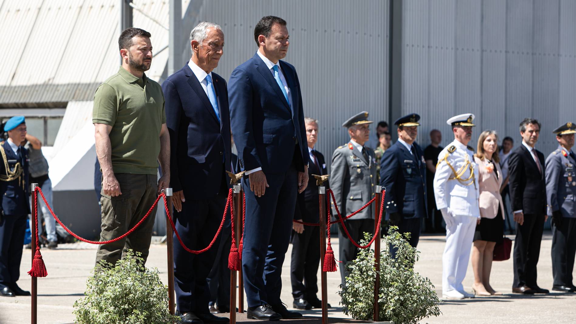 Presidente Ucraniano recebido no Aerdromo de Trnsito N. 1