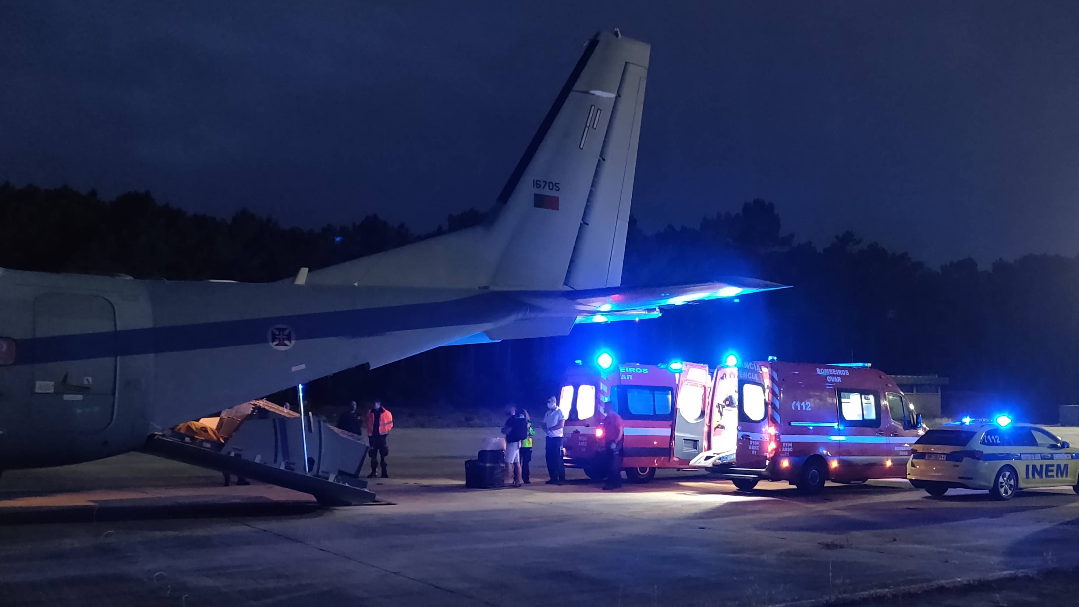 Fora Area transporta duas grvidas dos Aores para o Continente