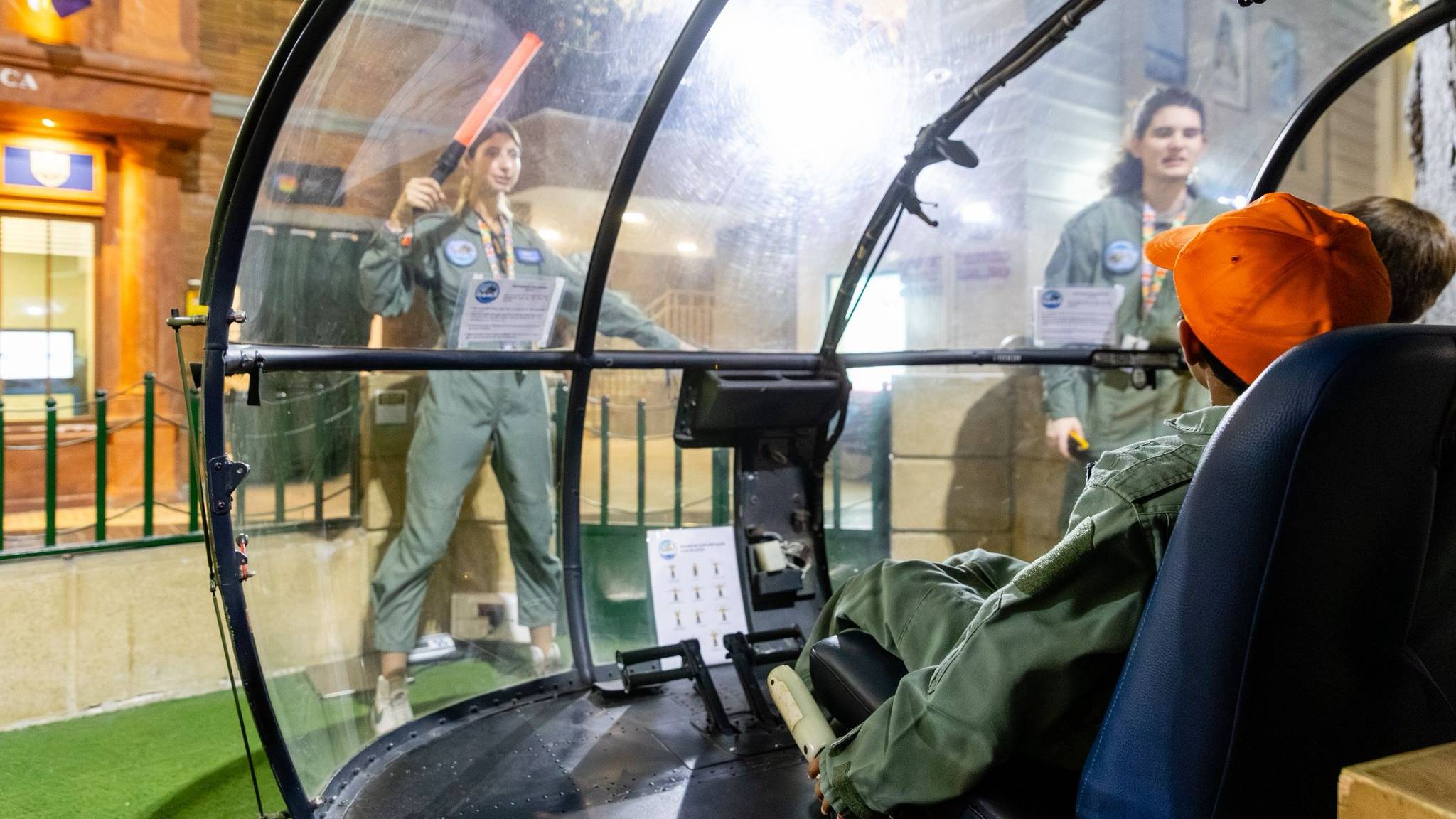 “Controlador Areo por um Dia” leva Fora Area  KidZania