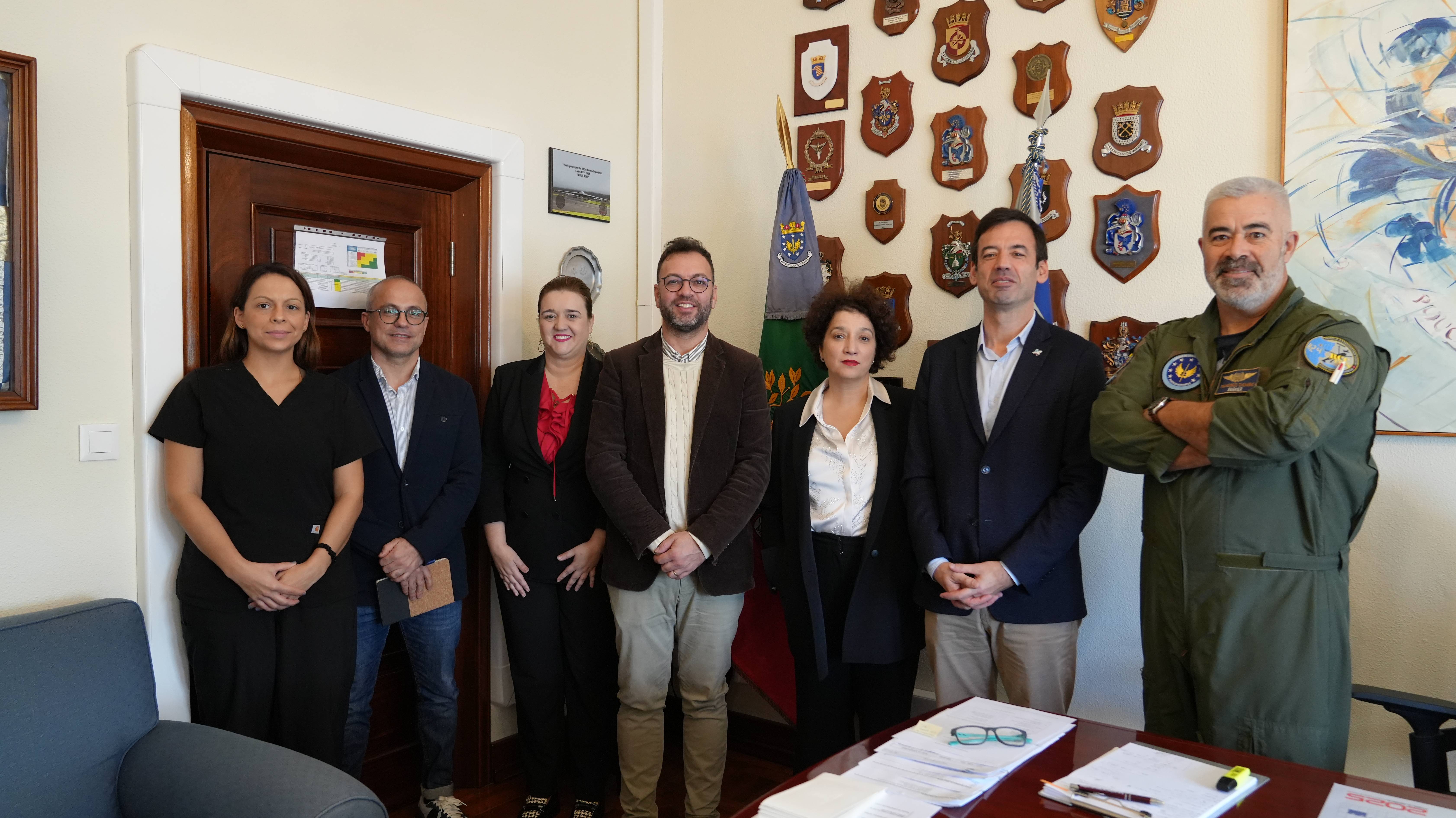 For�a A�rea refor�a coopera��o com hospital a�oriano