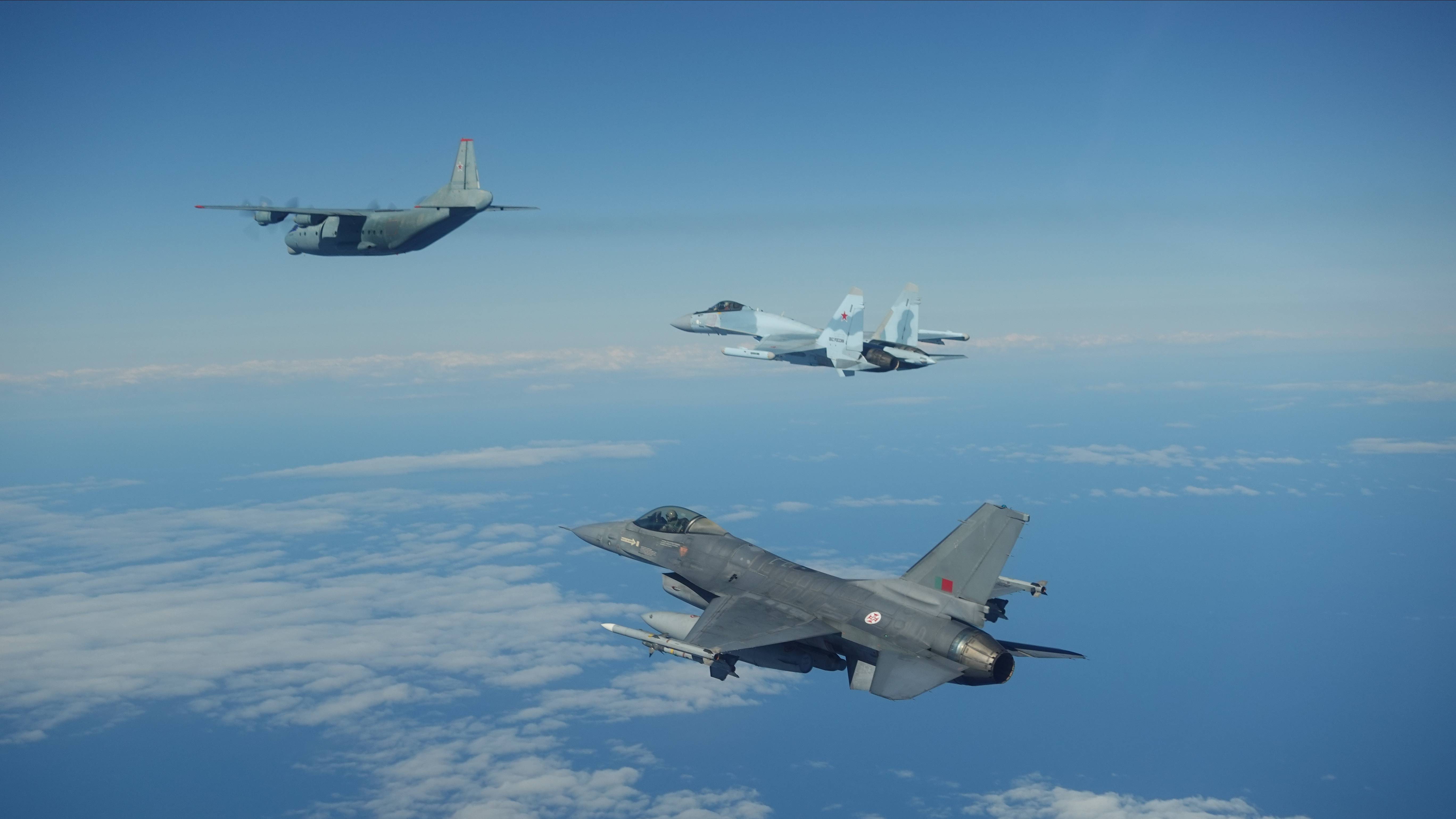 eAP26: For�a A�rea volta a intercetar aeronaves da Federa��o Russa